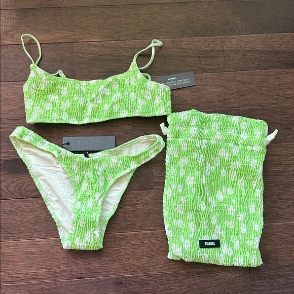 TRIANGL INESA CHEEKY SPRING SET + BAG NEW WITH TAG - Picture 1 of 4